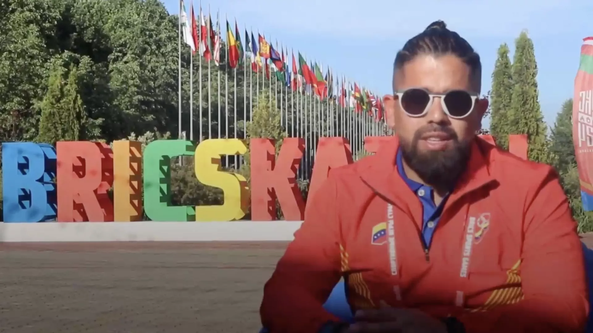 El viceministro de Deporte de Venezuela y jefe de la delegación del país, Pablo Yústiz El viceministro de Deporte de Venezuela y jefe de la delegación del país, Pablo Yústiz - Sputnik Mundo, 1920, 17.06.2024