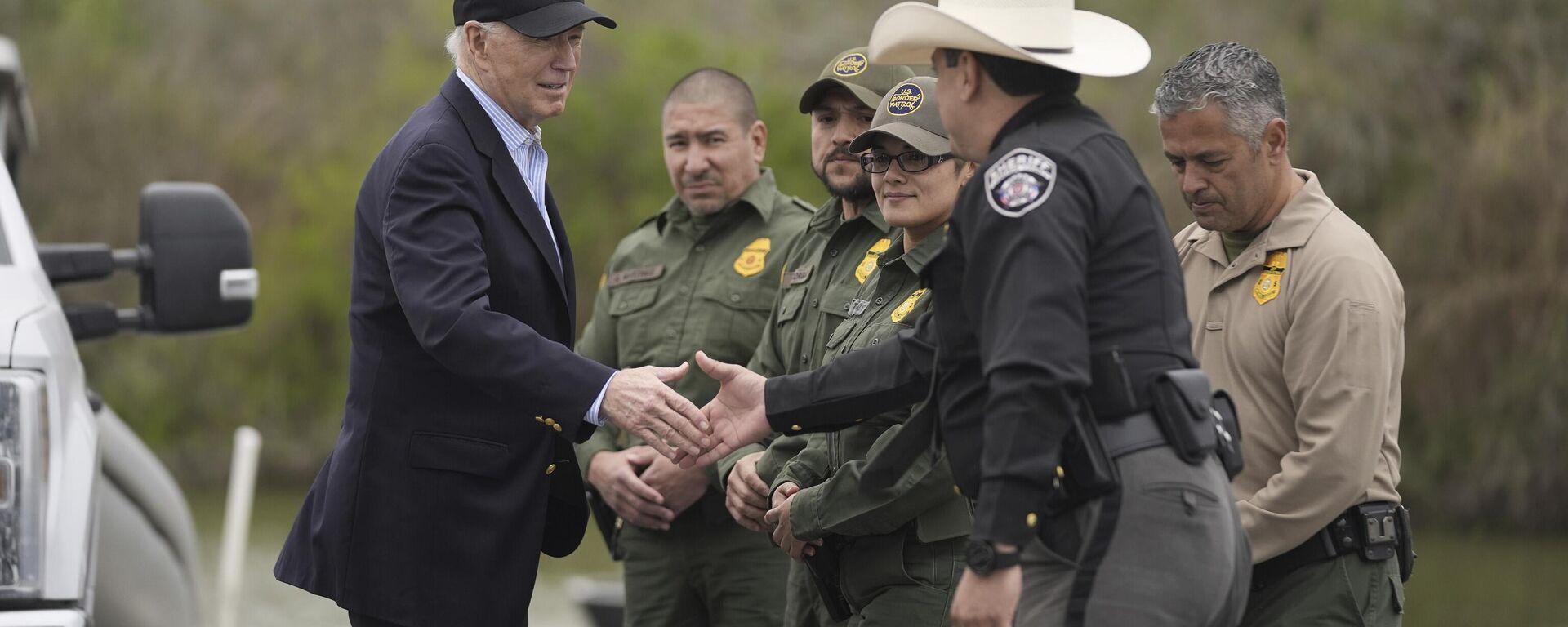 Joe Biden se reúne con oficiales de la patrulla fronteriza en Brownsville, Texas (archivo)  - Sputnik Mundo, 1920, 18.06.2024