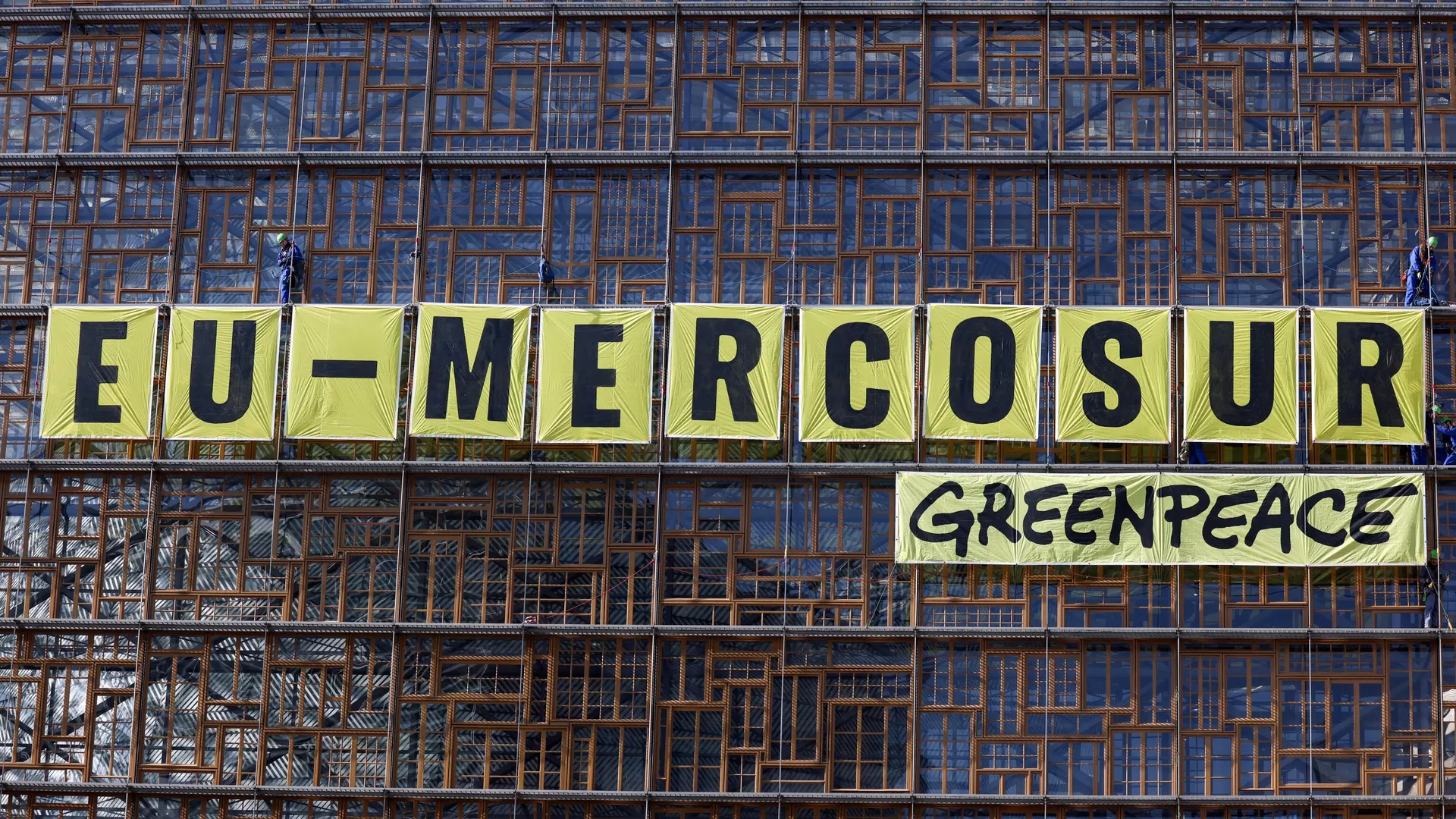 Una pancarta de protesta contra el acuerdo entre Mercosur y la UE Una pancarta de protesta contra el acuerdo entre Mercosur y la UE