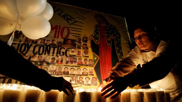 Altar en honor a los mineros de Pasta de Conchos - Sputnik Mundo