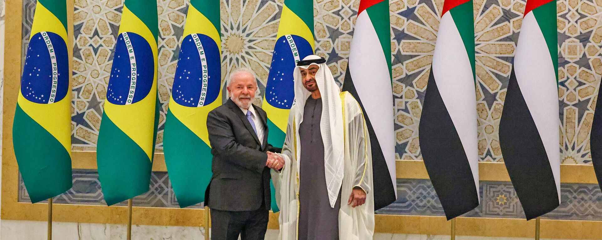 El presidente de Brasil, Luiz Inacio Lula da Silva, en los Emiratos Árabes Unidos, 15 de abril de 2023 - Sputnik Mundo, 1920, 04.07.2024