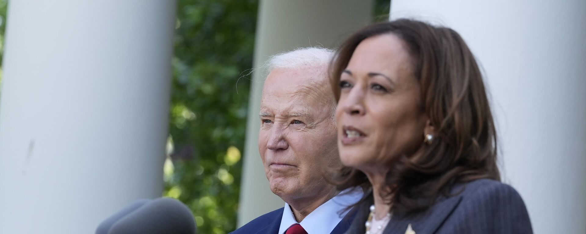 Joe Biden, presidente estadounidense, y Kamala Harris, vicepresidente de EEUU - Sputnik Mundo, 1920, 17.10.2024