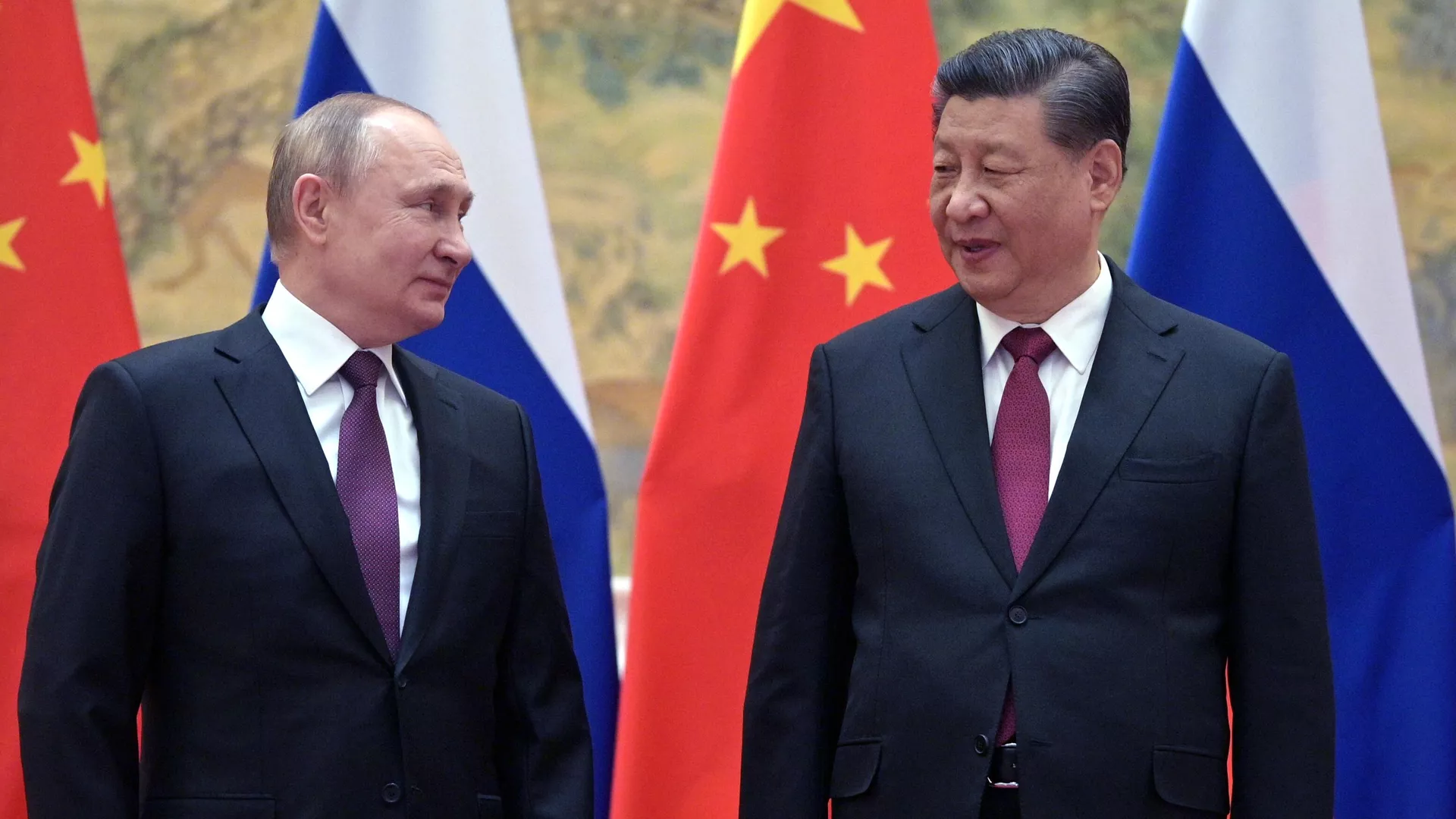 Los mandatarios de Rusia y China, Vladímir Putin, y Xi Jinping, el 4 de febrero, 2022 - Sputnik Mundo, 1920, 27.08.2024