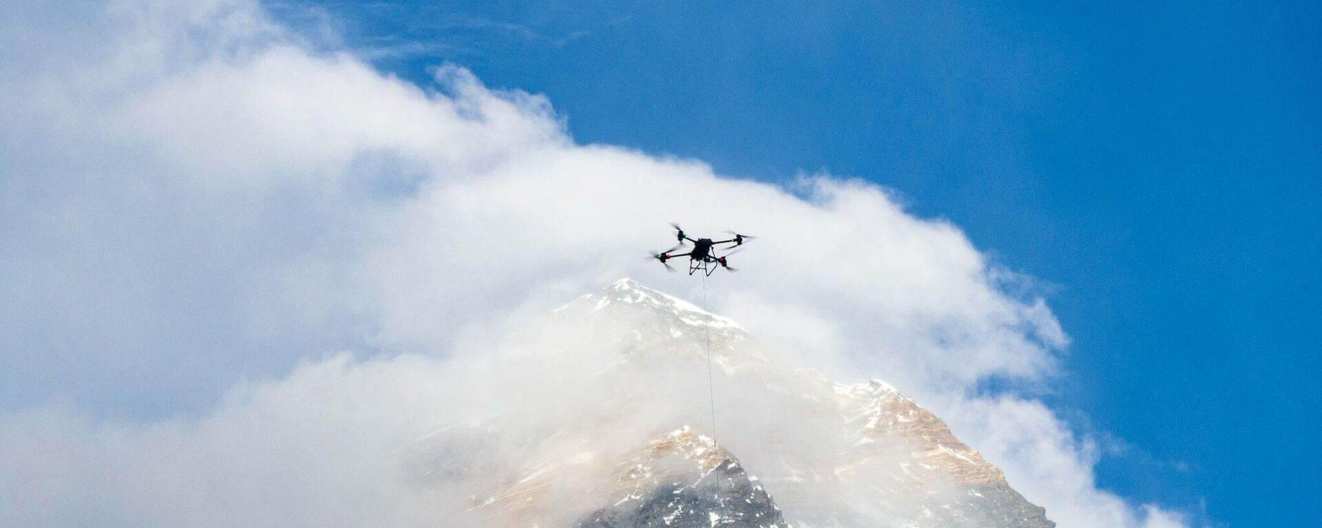 Drones limpiando el Everest  - Sputnik Mundo, 1920, 05.08.2024