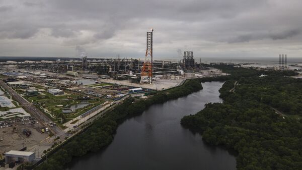 La refinería Olmeca, mejor conocida como Dos Bocas, es una de las magnas obras del sexenio del presidente mexicano, Andrés Manuel López Obrador. - Sputnik Mundo