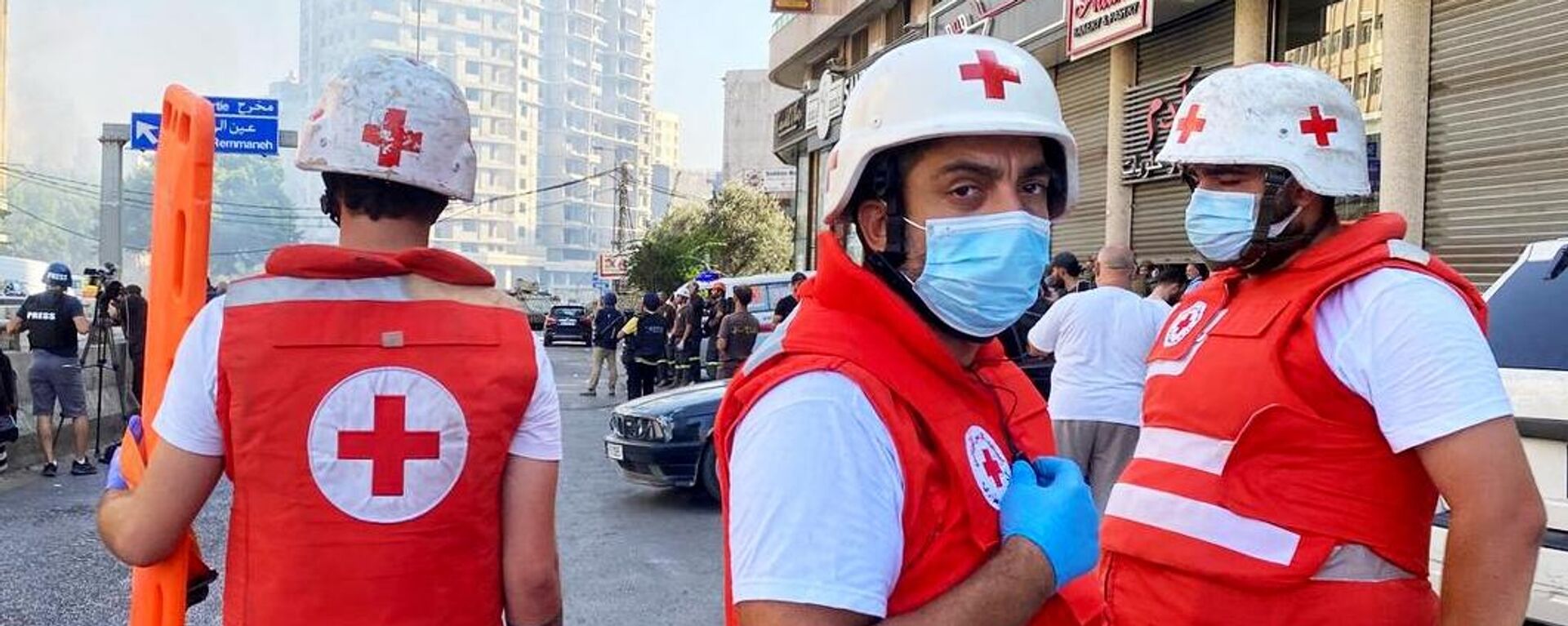 Médicos de guardia en una calle de Beirut, el Líbano  - Sputnik Mundo, 1920, 10.08.2024