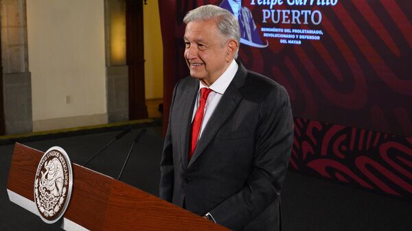 El presidente de México, Andrés Manuel López Obrador, en conferencia de prensa. - Sputnik Mundo