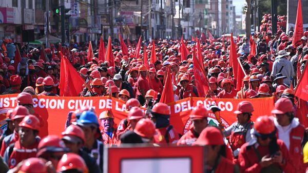 Movilización de trabajadores de la construcción en Perú - Sputnik Mundo