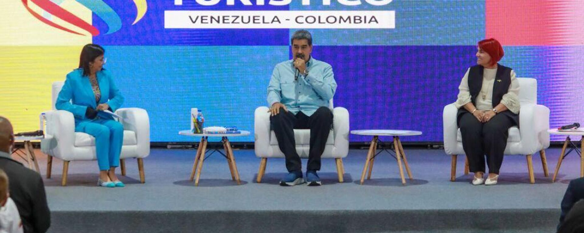 El presidente Nicolás Maduro durante el segundo intercambio binacional turístico - Sputnik Mundo, 1920, 06.09.2024