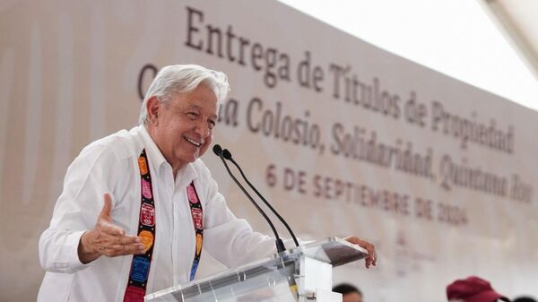 Andrés Manuel López Obrador, presidente de México - Sputnik Mundo