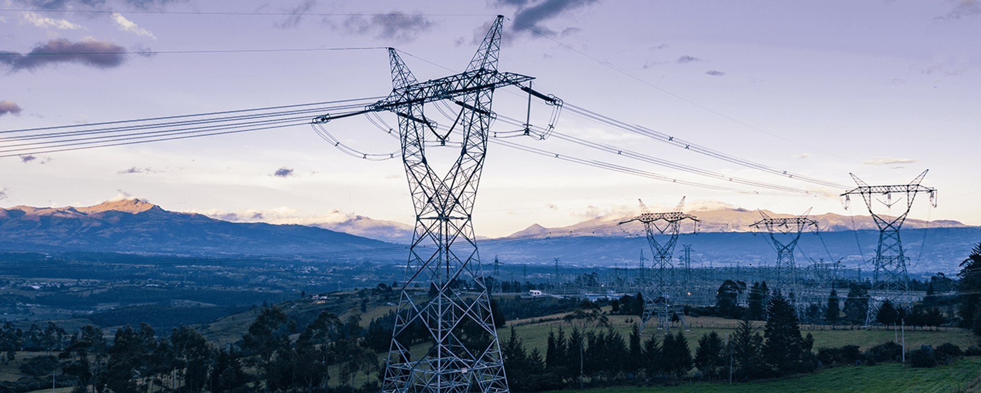 Torres eléctricas en Ecuador - Sputnik Mundo, 1920, 21.10.2026