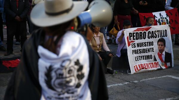 Partidarios del expresidente Pedro Castillo marchan en Ayacucho, Perú, en diciembre de 2022 (imagen referencial)  - Sputnik Mundo