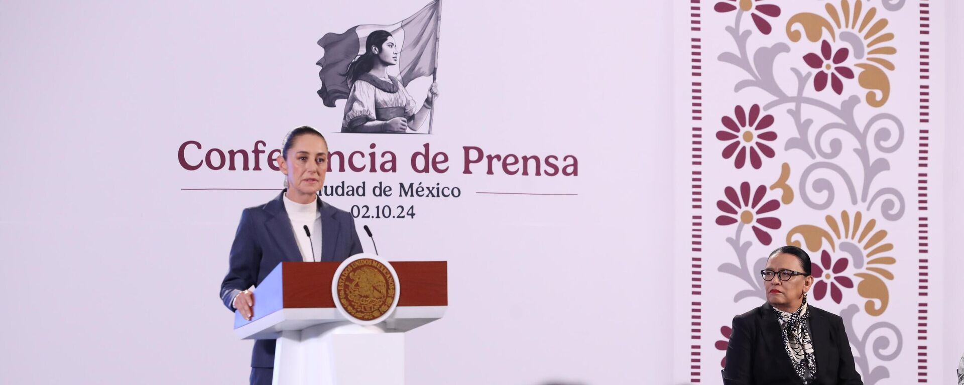 La presidenta de México, Claudia Sheinbaum Pardo, en su primera conferencia de prensa ese 2 de octubre. Foto: Especial - Sputnik Mundo, 1920, 07.10.2024