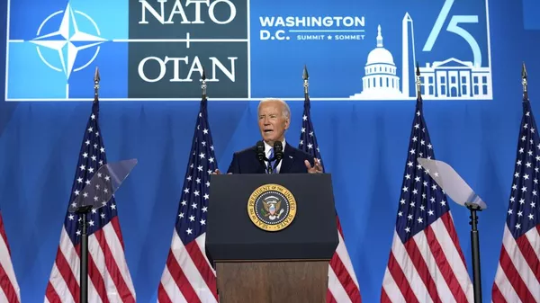 El presidente de EEUU, Joe Biden, en la cumbre de la OTAN en julio de 2024 - Sputnik Mundo