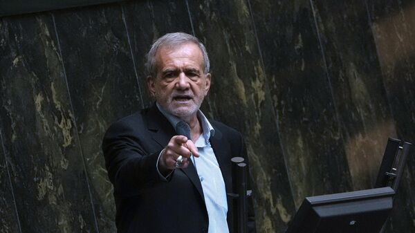 Masud Pezeshkián, presidente iraní - Sputnik Mundo