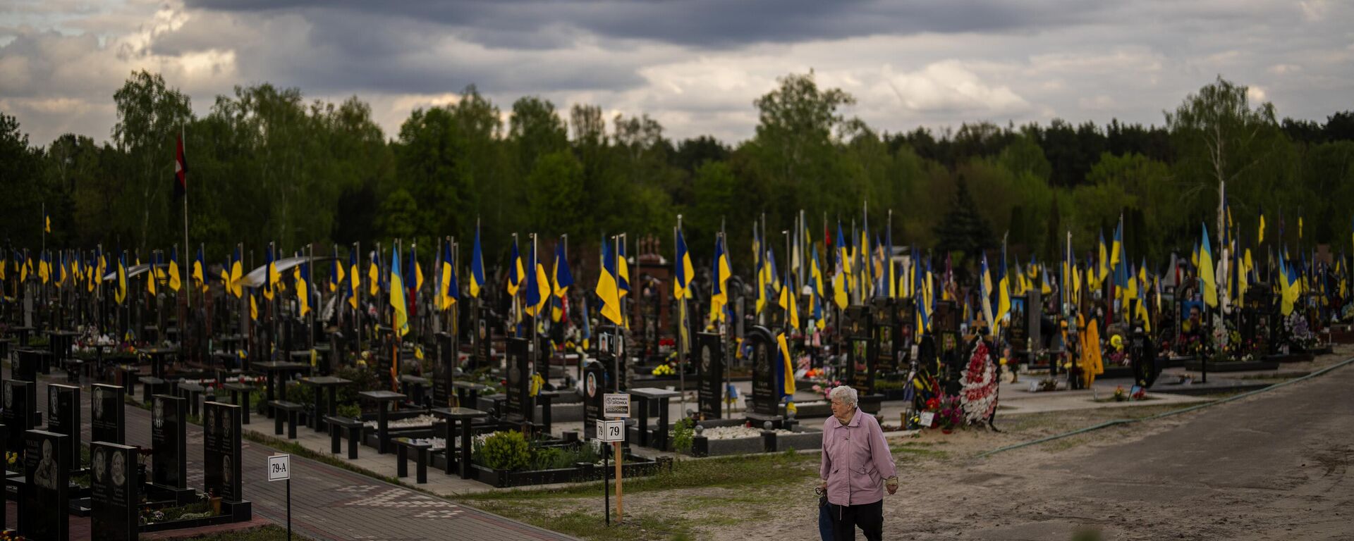 Un cementerio militar en Ucrania - Sputnik Mundo, 1920, 19.10.2024