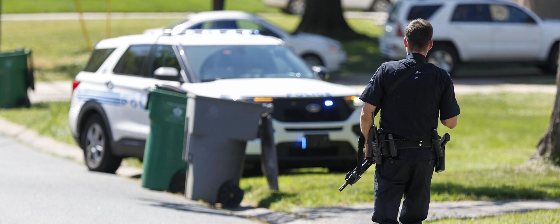 Agente de policía estadounidense - Sputnik Mundo, 1920, 01.11.2024