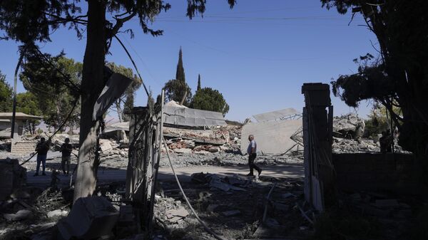 La ciudad libanesa de Baalbek tras los ataques israelíes  - Sputnik Mundo