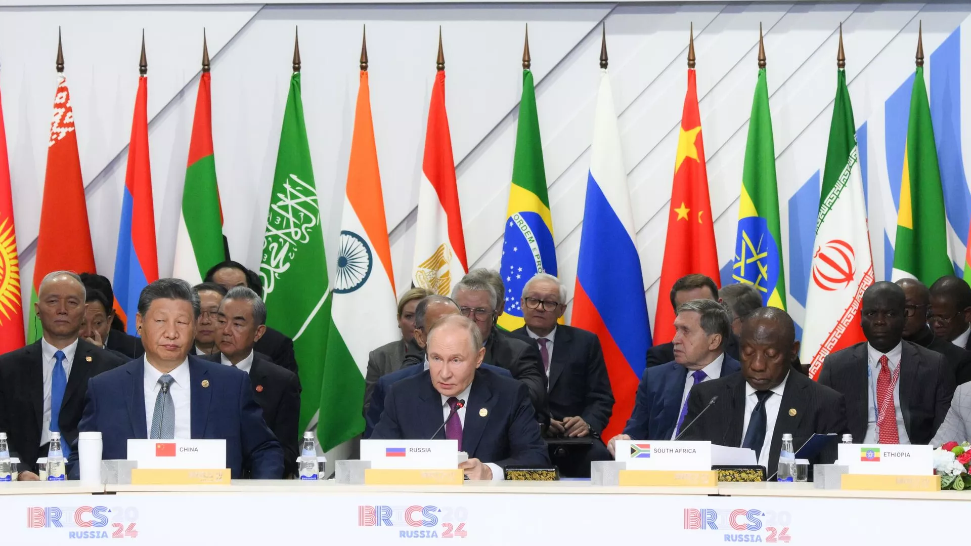 La XVI Cumbre de los BRICS en la ciudad rusa de Kazán - Sputnik Mundo, 1920, 18.01.2025