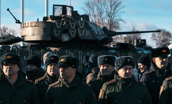 Inauguración de la exposición de trofeos capturados en la zona de operación militar especial en Ucrania en el parque Rusia, Mi Historia de San Petersburgo. - Sputnik Mundo