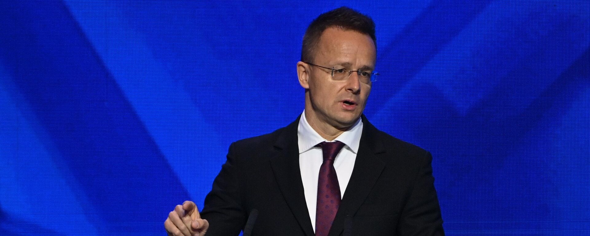 Peter Szijjarto, ministro de Asuntos Exteriores húngaro, interviene en la 2ª Conferencia Internacional de Minsk sobre Seguridad Euroasiática - Sputnik Mundo, 1920, 24.12.2024