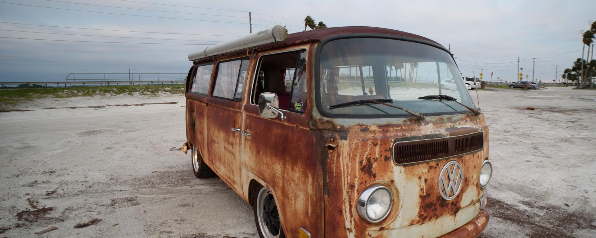 Un viejo microbús de Volkswagen - Sputnik Mundo, 1920, 12.11.2024