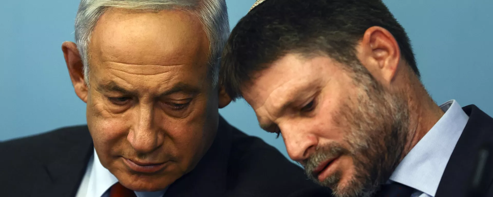 Benjamín Netanyahu y Bezalel Smotrich - Sputnik Mundo, 1920, 12.11.2024