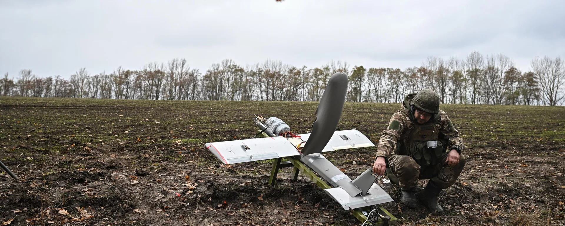 Operador de drones ruso en la zona de la operación militar especial en Ucrania - Sputnik Mundo, 1920, 27.05.2025