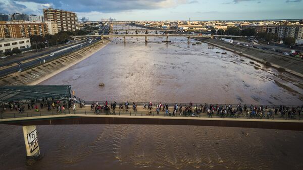 La DANA ha causado fuertes inundaciones en varias regiones de España, entre ellas, Valencia. - Sputnik Mundo