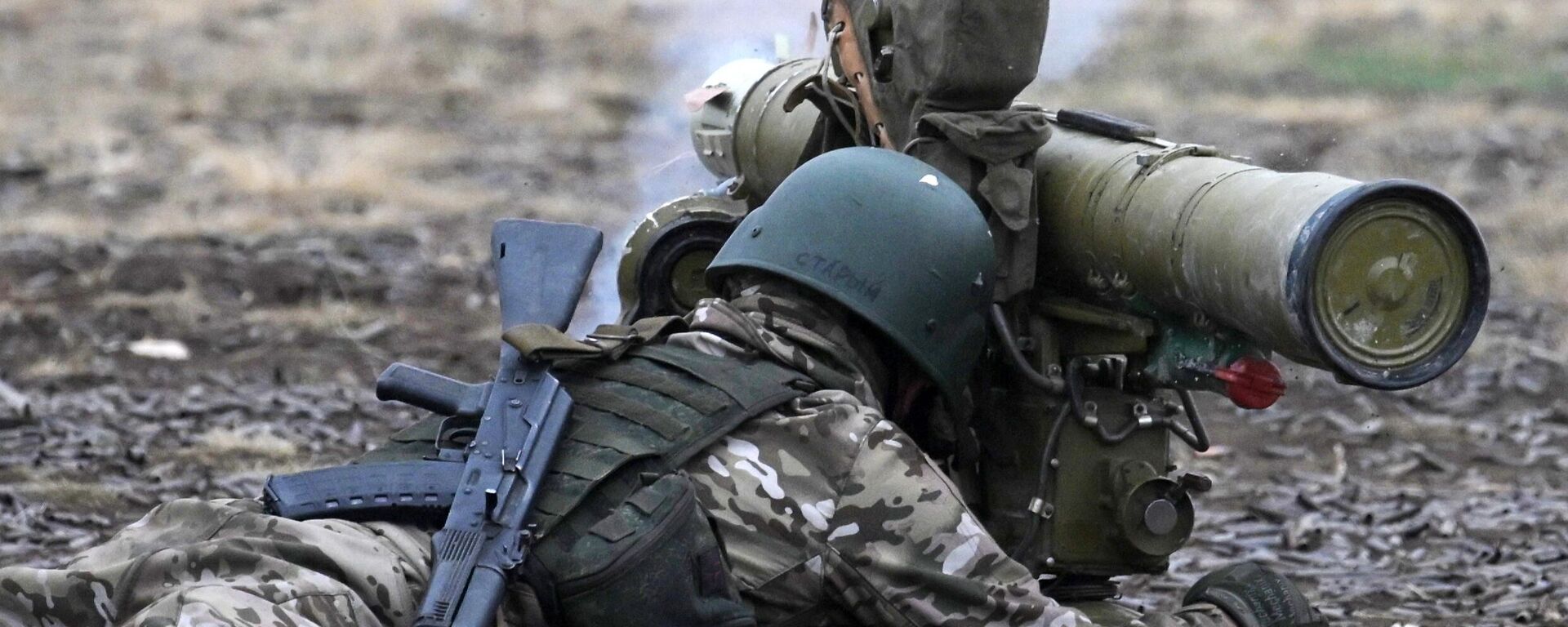 Soldado ruso en la zona de la operación militar especial  - Sputnik Mundo, 1920, 17.11.2024