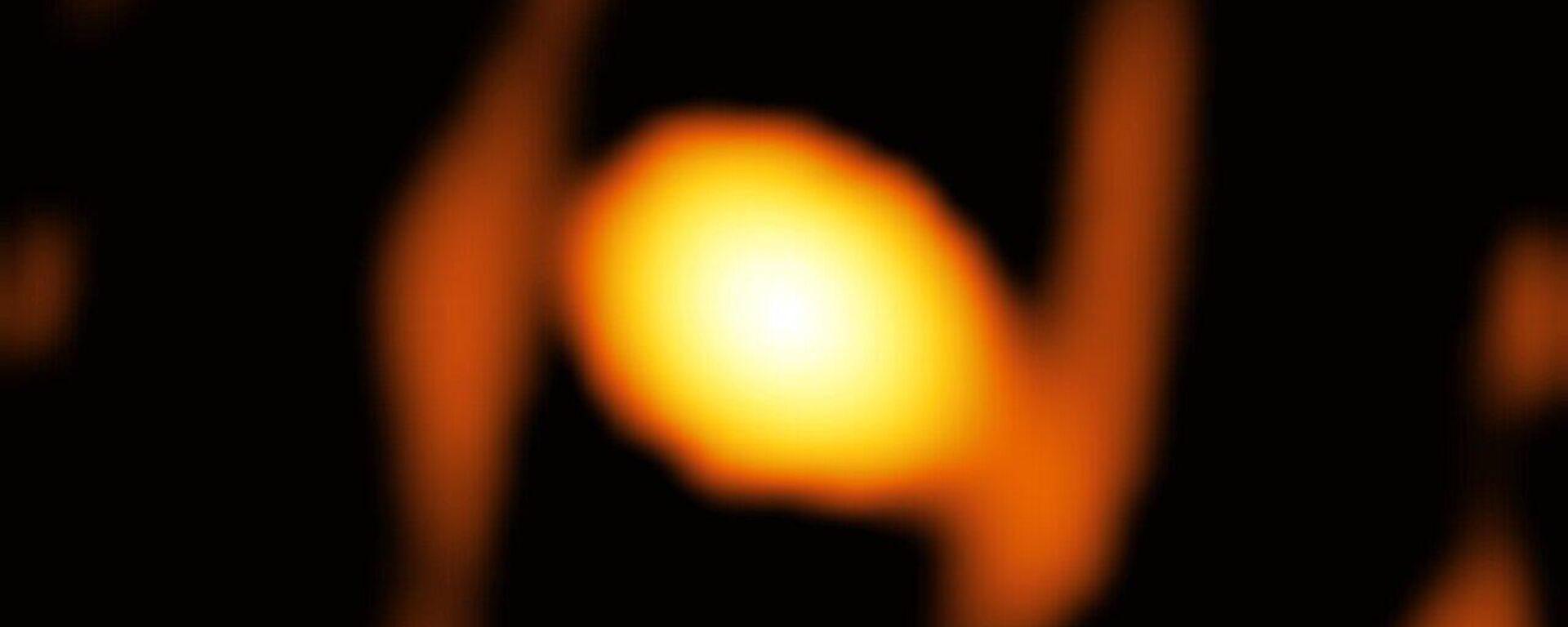 La primera fotografía de una estrella ubicada fuera de nuestra galaxia fue captada por el elescopio Muy Grande (VLT, por su sigla en inglés), ubicado en el norte de Chile - Sputnik Mundo, 1920, 22.11.2024