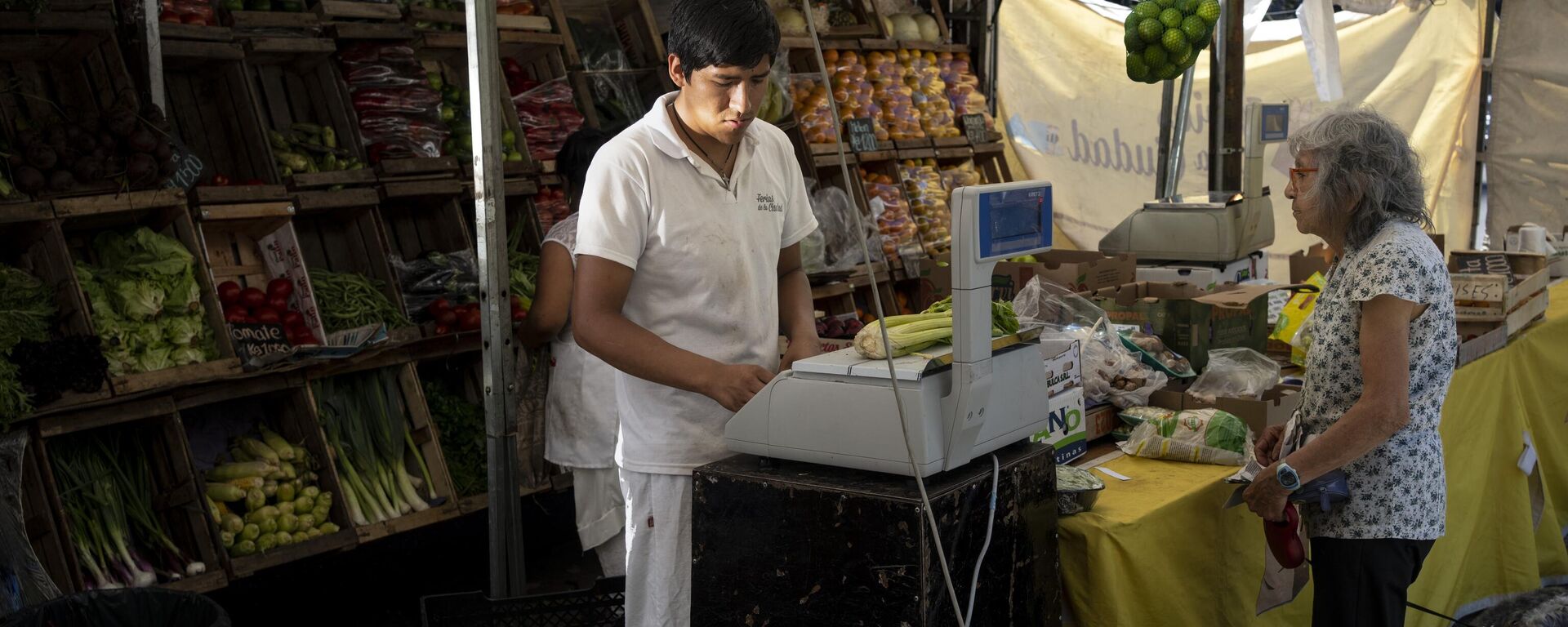 Inflación en Argentina hila su tercer mes a la baja - Sputnik Mundo, 1920, 11.12.2024