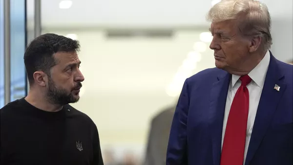 Volodímir Zelenski y el presidente electo de EEUU, Donald Trump, el 27 de septiembre de 2024 - Sputnik Mundo