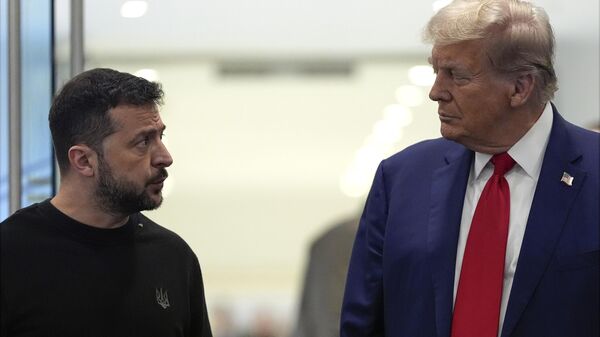 Volodímir Zelenski y el presidente electo de EEUU, Donald Trump, el 27 de septiembre de 2024 - Sputnik Mundo