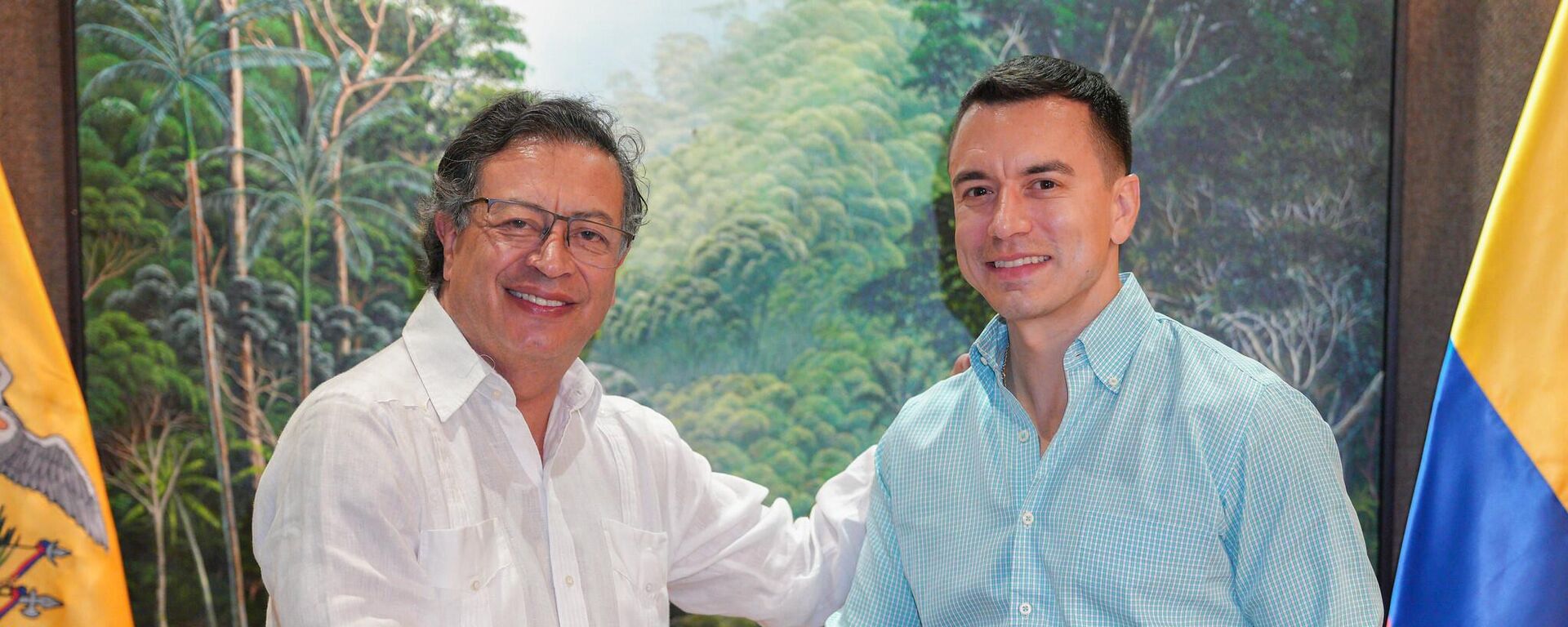 Gustavo Petro, presidente de Colombia, y Daniel Noboa, mandatario de Ecuador  - Sputnik Mundo, 1920, 15.12.2024