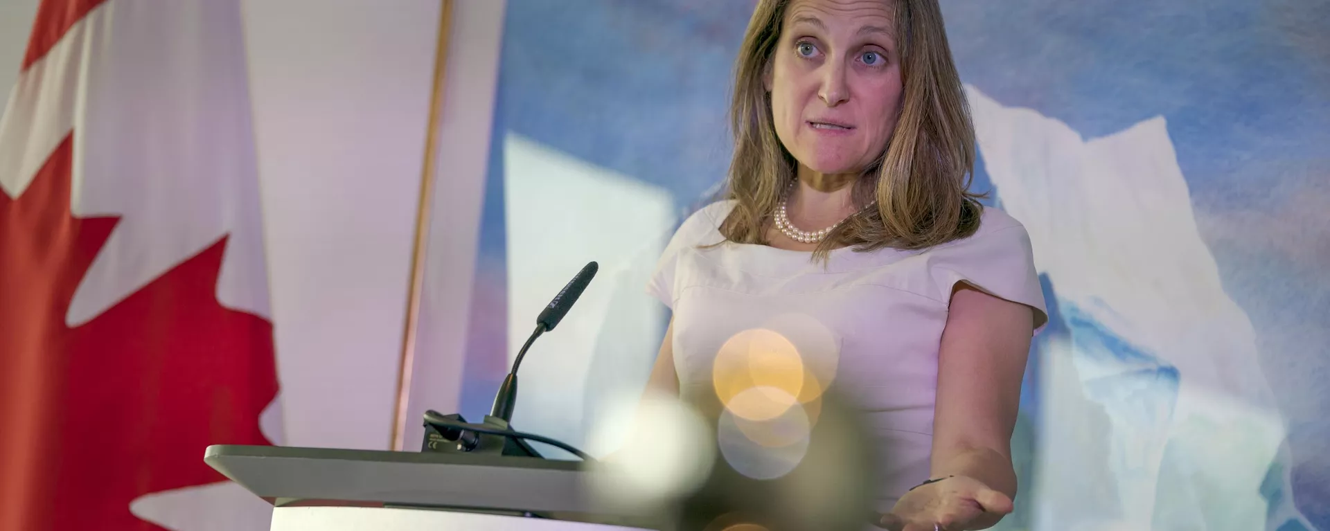 La exministra de Finanzas de Canadá, Chrystia Freeland - Sputnik Mundo, 1920, 17.12.2024