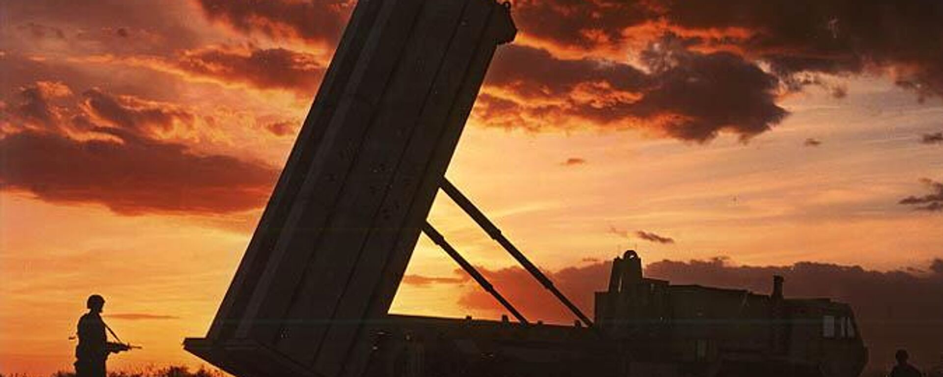 El sistema estadounidense de Defensa Terminal de Área a Gran Altitud (THAAD) estadounidense - Sputnik Mundo, 1920, 21.12.2024