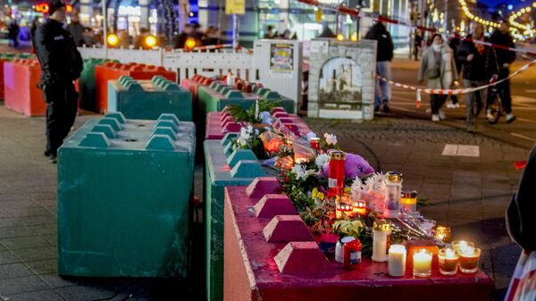 Homenaje a víctimas del atropellamiento en Magdeburgo - Sputnik Mundo