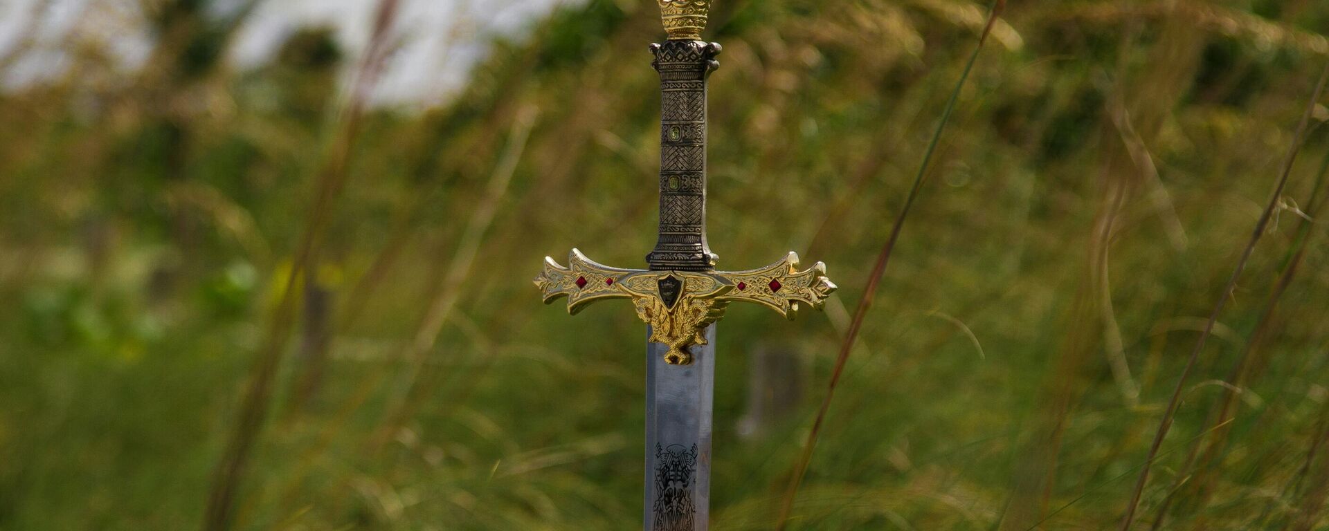 Una espada (imagen referencial) - Sputnik Mundo, 1920, 27.12.2024