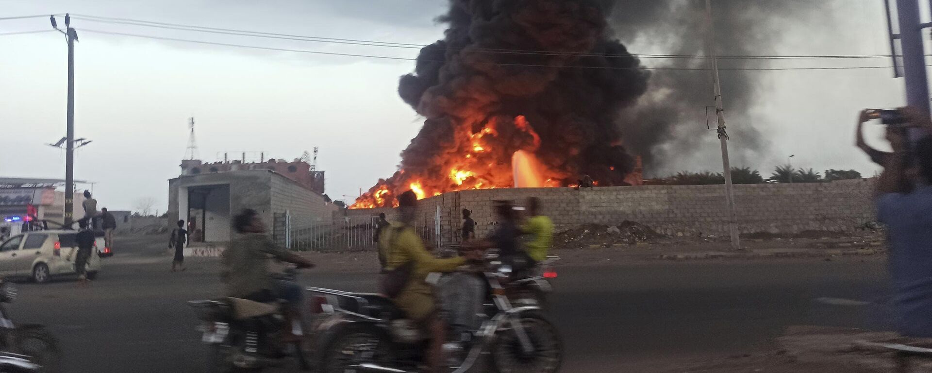 Estragos en Yemen por los ataques israelíes - Sputnik Mundo, 1920, 27.12.2024