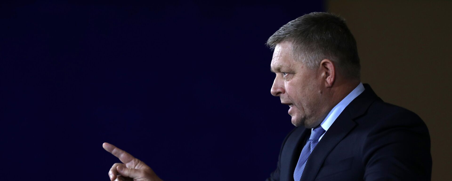 Robert Fico, primer ministro eslovaco, habla con los medios antes de las conversaciones con el canciller alemán, en la Cancillería el 24 de enero de 2024 en Berlín, Alemania  - Sputnik Mundo, 1920, 01.01.2025