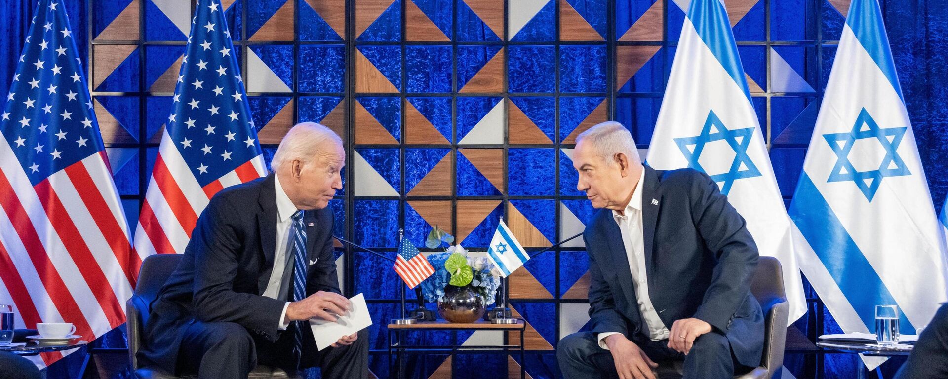 Joe Biden y Benjamin Netanyahu - Sputnik Mundo, 1920, 13.01.2025