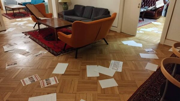 Interior de la Embajada de Venezuela vandalizada en Noruega - Sputnik Mundo