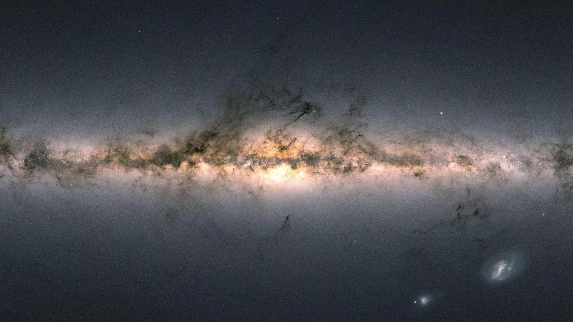 Esta imagen se ha construido a partir de los datos de Gaia, que ha cartografiado dos mil millones de estrellas de la galaxia. También cartografió estrellas de las nubes Grande y Pequeña de Magallanes.
