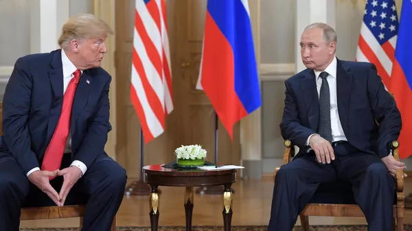 El encuentro de los presidentes de EEUU y Rusia, Vladímir Putin y Donald Trump, en la ciudad de Helsinki - Sputnik Mundo