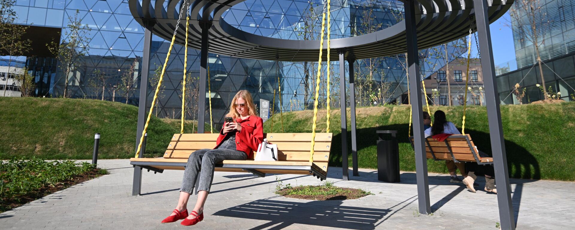 Территория у нового корпуса Московского государственного технического университета имени Н. Э. Баумана - Sputnik Mundo, 1920, 24.01.2025