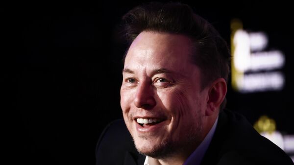 Elon Musk, propietario de Tesla y de la plataforma X (antes Twitter), asiste a un simposio sobre la lucha contra el antisemitismo, el 22 de enero de 2024  - Sputnik Mundo