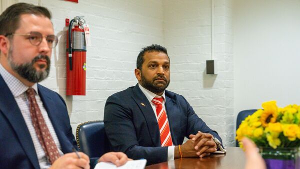 Kash Patel, candidato de Donald Trump para dirigir el FBI - Sputnik Mundo