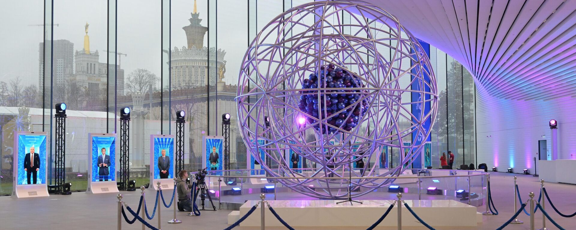 Pabellón Atom de la corporación rusa Rosatom en la Exposición de logros de la economía nacional (VDNJ, por sus siglas en ruso) - Sputnik Mundo, 1920, 01.02.2025