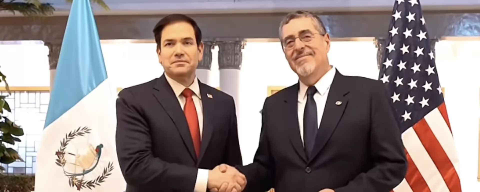 Bernardo Arévalo se reune con  Marco Rubio - Sputnik Mundo, 1920, 05.02.2025